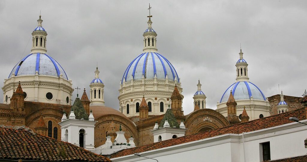 Ecuador Hopping